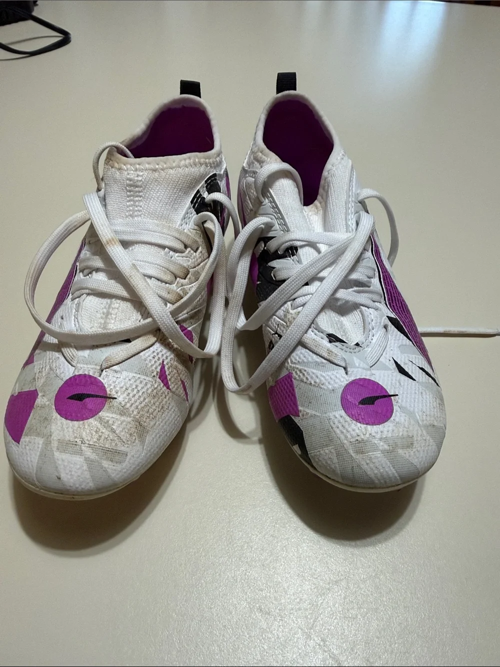 Puma White and Purple Kids' Soccer Cleats